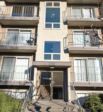 2nd image of 5204 15th Ave NE #17541655