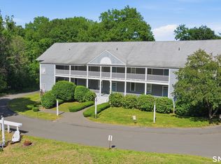 22 Main Street Ext APT A6, Simsbury, CT 06081