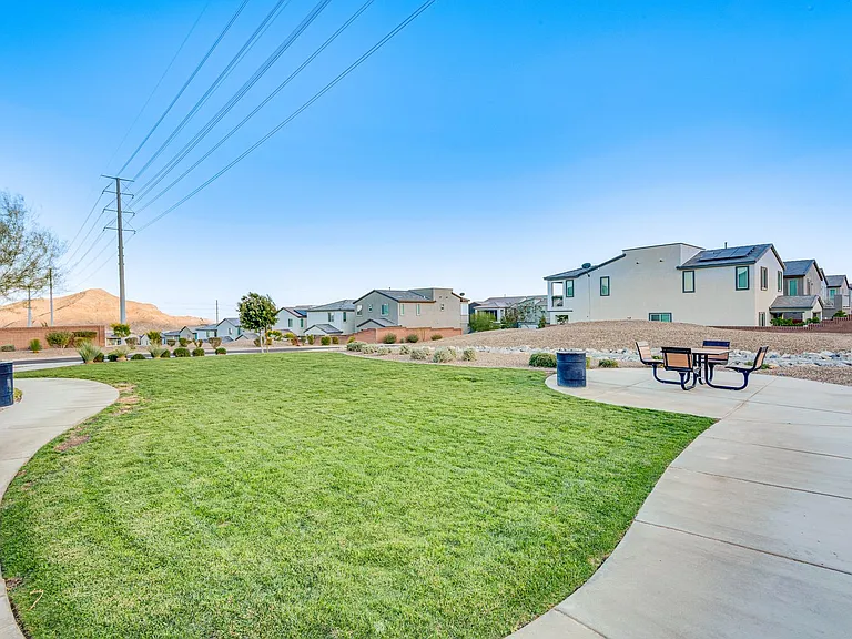 10764 Maltese Falcon Ave — Photo 25