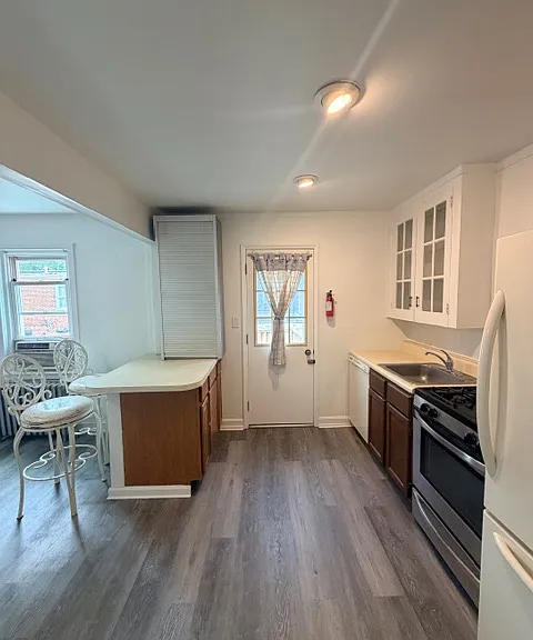 1423 N Lincoln St #2 — Photo 8