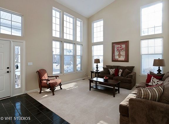 2nd image of 3110 Monterey Ln