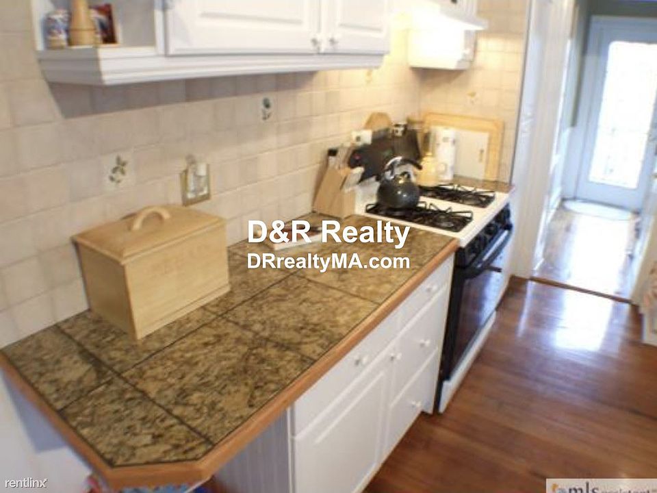 30 Manning St. #2 Medford Shared Unit Photo 4