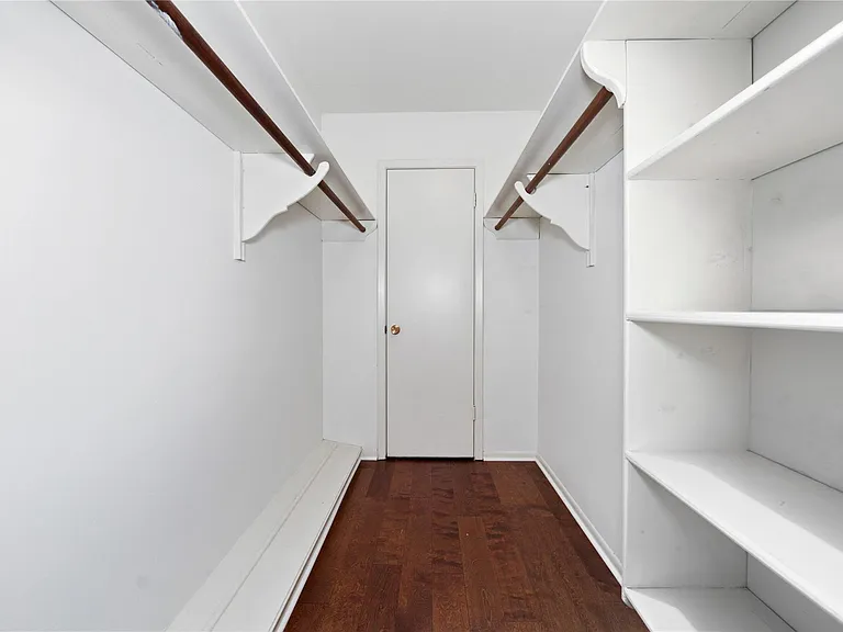 3415 Freshmeadows Dr — Photo 25
