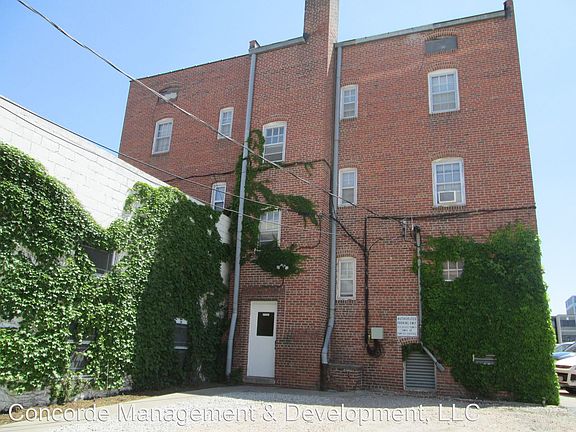 2nd image of 1234 K St APT B4
