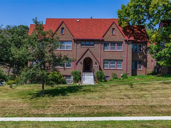 4345 Grand Ave APT 1, Des Moines, IA 50312