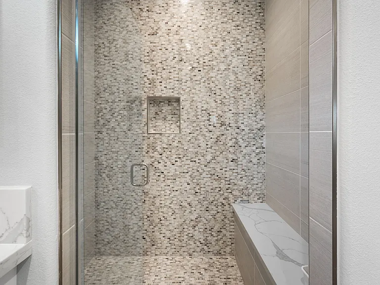 Master Suite Bathroom