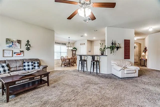 2221 Michelle Creek Dr — Photo 9
