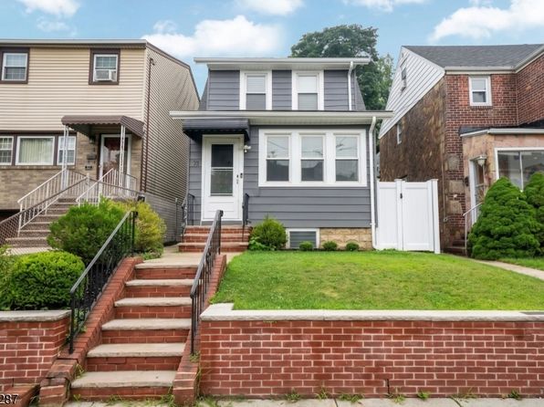 73 Ilford Ave
