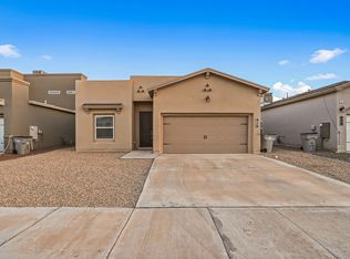 916 Keenland Ave, El Paso, TX 79932