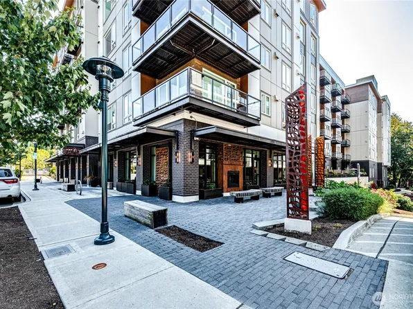 11903 NE 128th Street #214, Kirkland, WA 98034