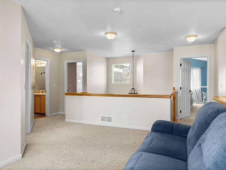 2771 Calkins Pl — Photo 30