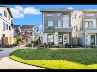 6849 SE Cashmere Ln, Hillsboro, OR