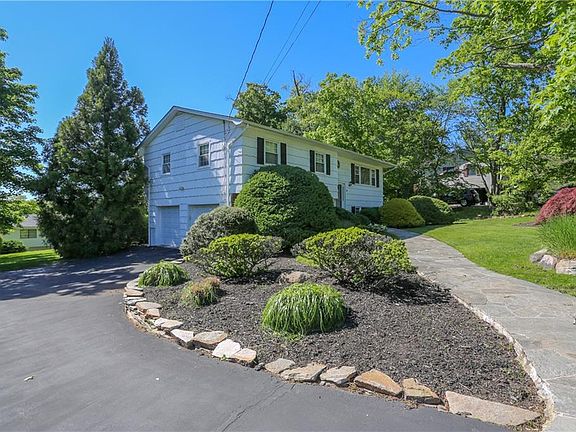 2nd image of 59 Beechwood Dr