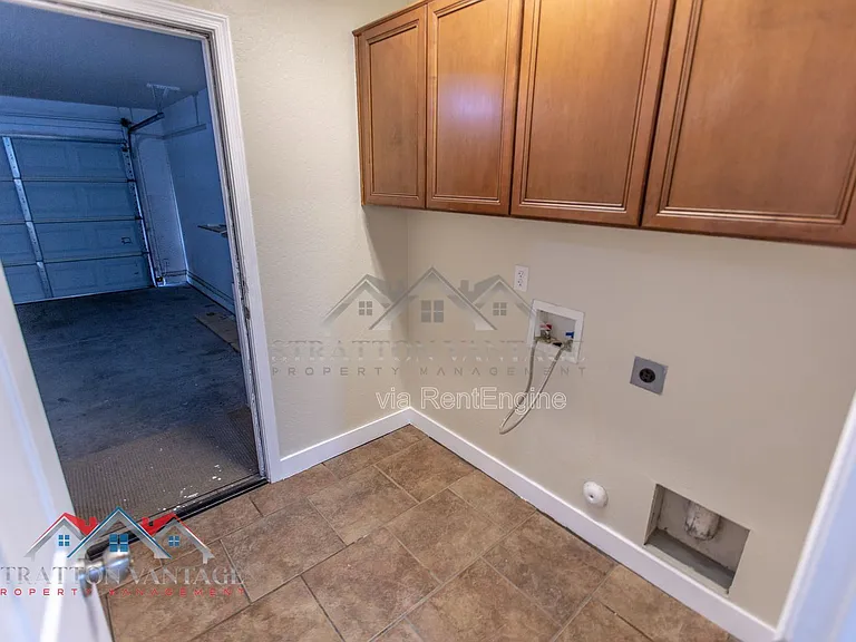 1868 W Desert Seasons Dr — Photo 26