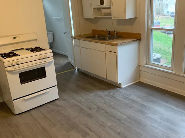 408 Marion St, Marietta, OH 45750