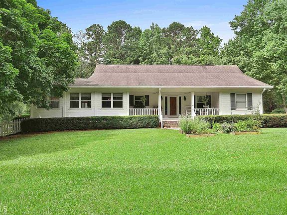 5th image of 145 Mikes Ln