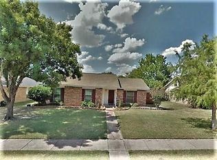 2703 E Wentwood Dr, Carrollton, TX 75007
