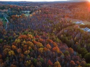 1312 Jacob Dr, Soddy Daisy, TN 37379