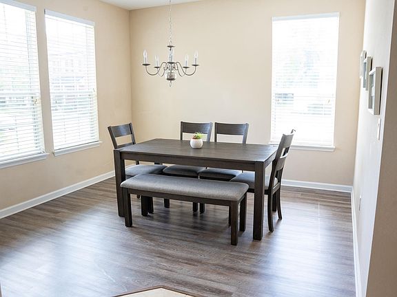 3rd image of 625 Oakleaf Plantation Pkwy Unit 511