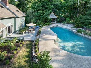 726 Jerusalem Rd, Cohasset, MA 02025