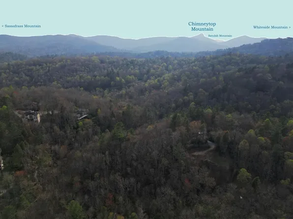 96 Black Oak Dr Unit 5, Sapphire, NC 28774