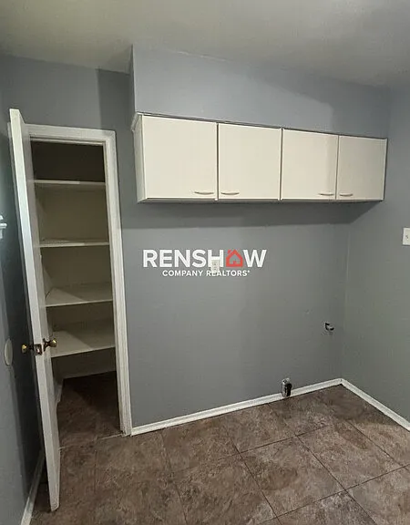 3228 Lyndale Ave — Photo 11
