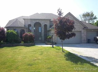 2753 Belle River Rd, East China, MI 48054