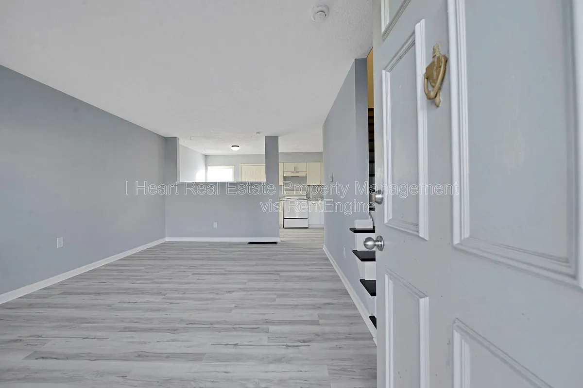 Building Photo - 3039 Morsetown Ct N