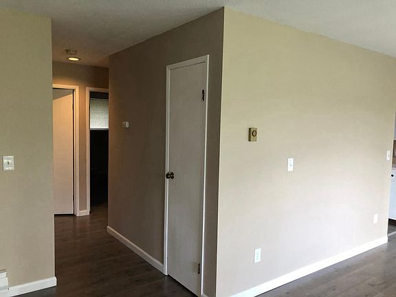 4th image of 11623 91st Pl NE APT 1