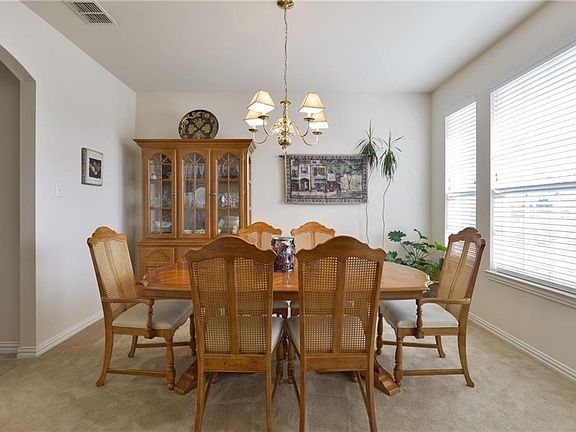 4th image of 5329 Alta Loma Dr