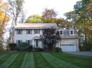163 Cranberry Dr, Hopewell Junction, NY 12533