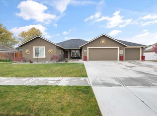 5108 Monrovia Ln, Pasco, WA 99301