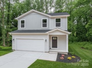 1941 32nd St NE, Hickory, NC 28601