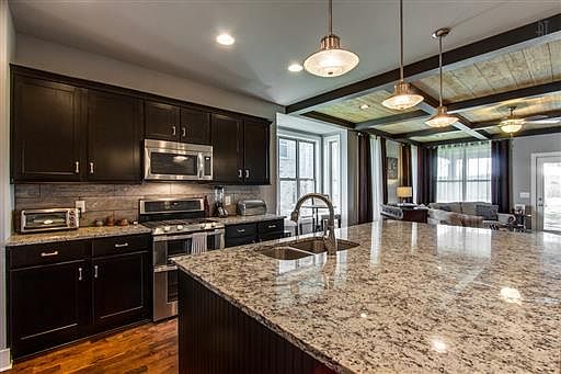 Massive Island in Kitchen