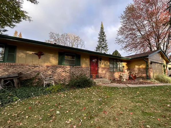 2231 Lancaster Rd, Cherry Valley, IL 61016