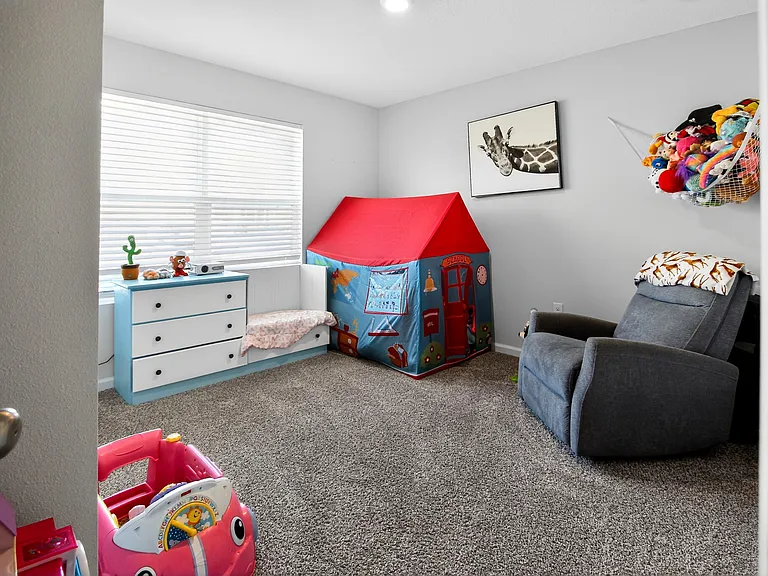 727 Quintana St — Photo 11