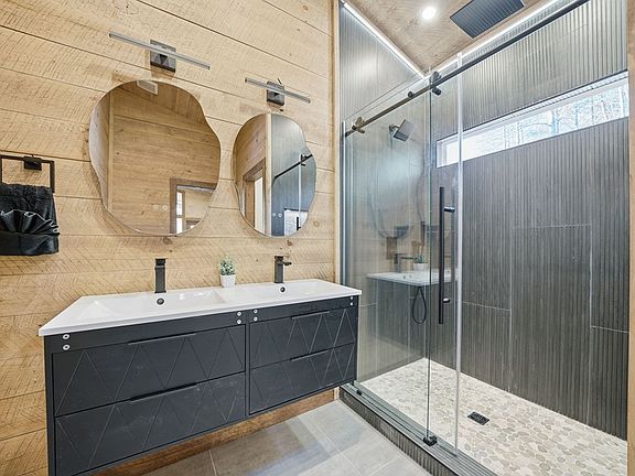 21st image of this home