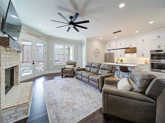 5th image of 662 Cleve Wright Rd