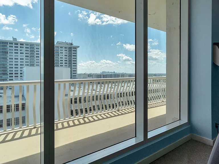 4020 Galt Ocean Dr #409 — Photo 78