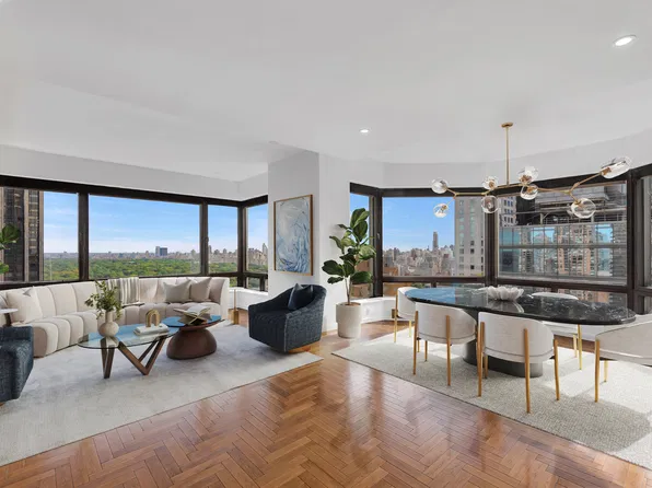 301 West 57th Street image 1 of 14