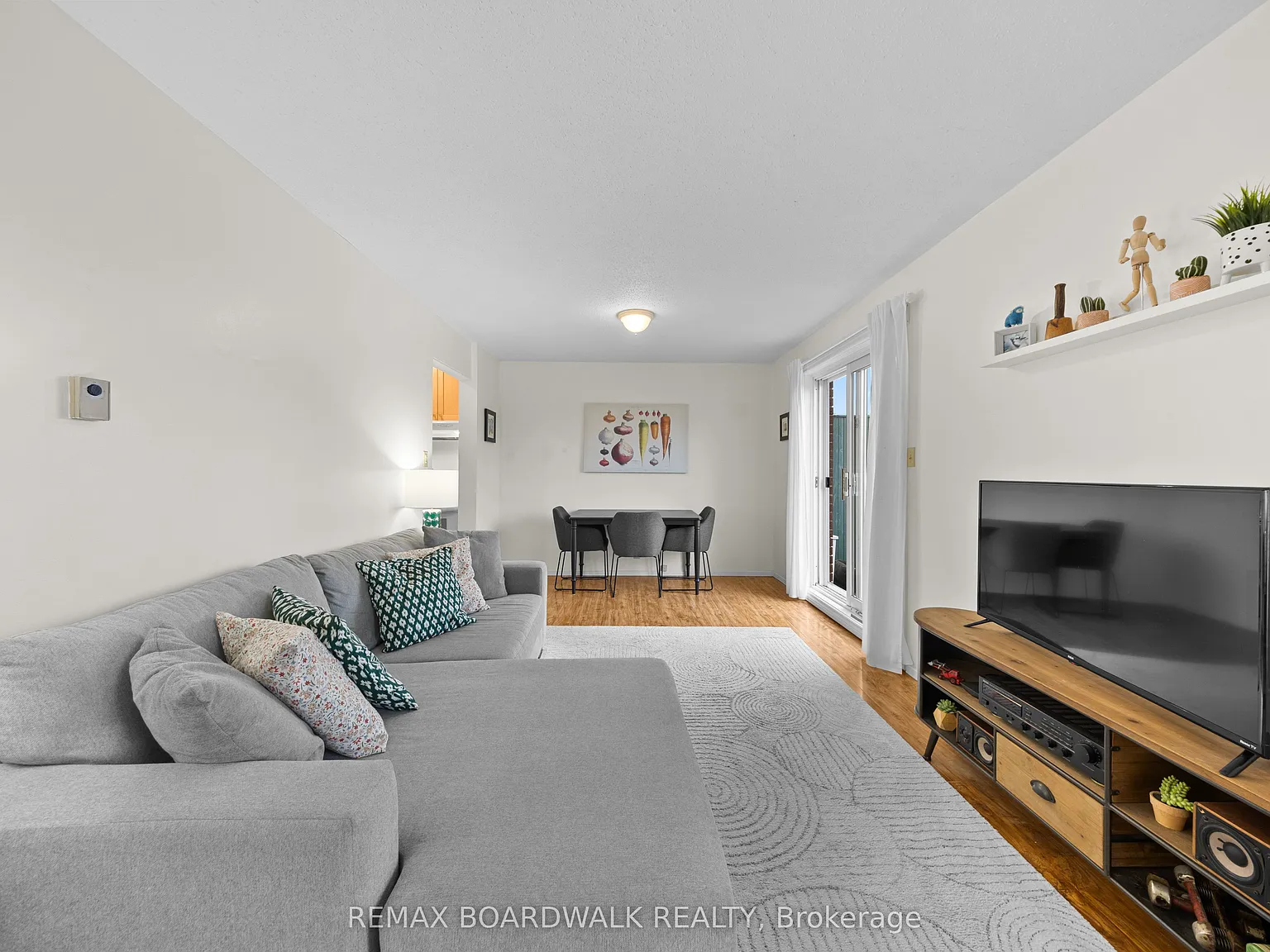2 bed, $2,100 — Photo 4