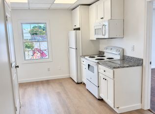 63 Grand Ave #1B, Massapequa, NY 11758