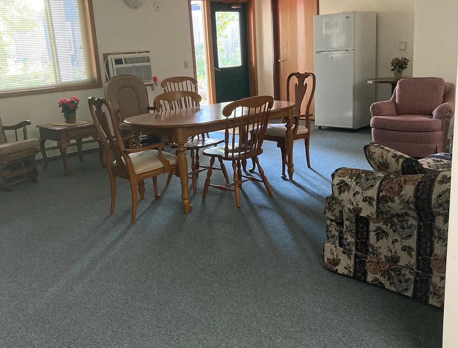 Walnut Grove Apartments — Photo 4