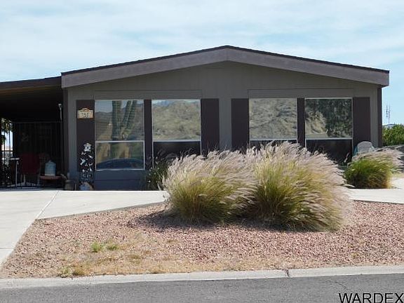 5th image of 562 Riverfront Dr