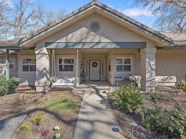 15664 Mills Drive #D, Visalia, CA 93292