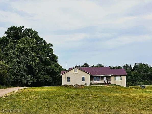 5868 Marathon Rd, Otter Lake, MI 48464
