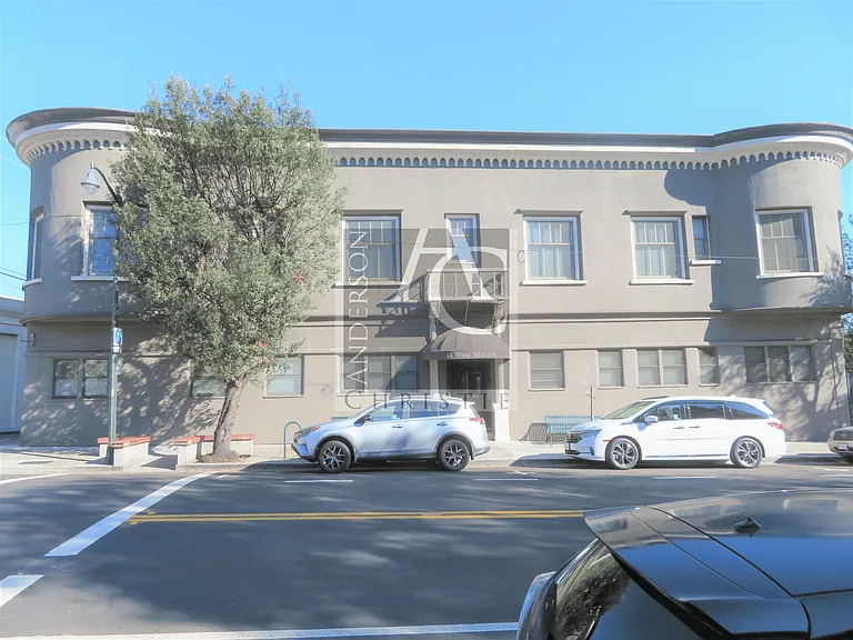 14 W Main St — Photo 9