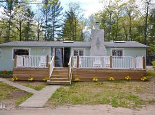 1925 Cobb Rd, Lewiston, MI 49756