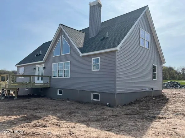 162 North Rd, Pleasant Mount, PA 18453