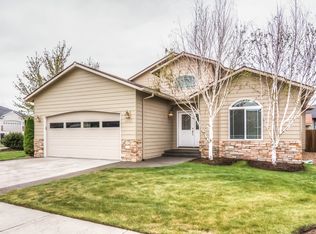 2253 SE Pilatus Ln, Bend, OR 97702